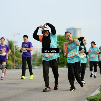 Runner Photo 8348845
