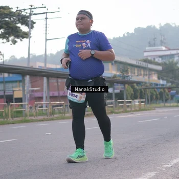 Runner Photo 8348883