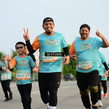Runner Photo 8348898