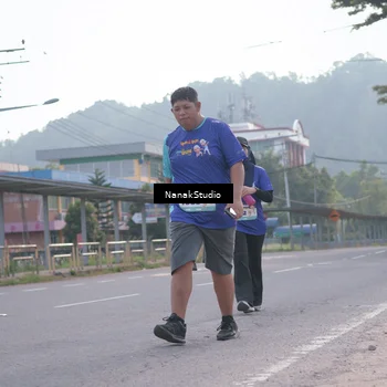 Runner Photo 8348904