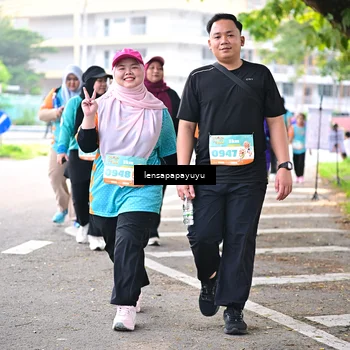 Runner Photo 8348923