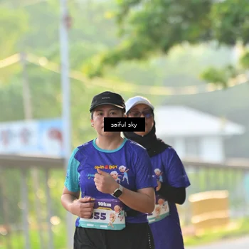 Runner Photo 8348932