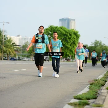 Runner Photo 8348948