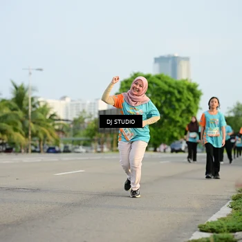 Runner Photo 8348989