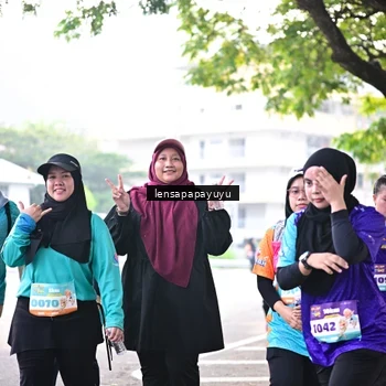 Runner Photo 8349005
