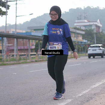 Runner Photo 8349025