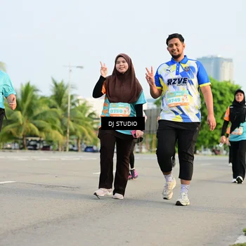 Runner Photo 8349031