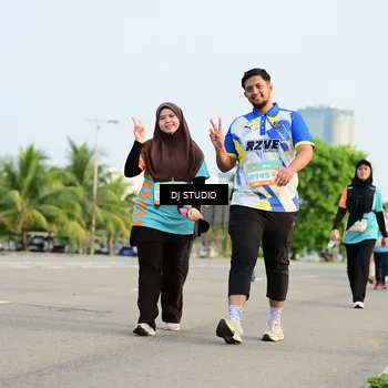 Runner Photo 8349042