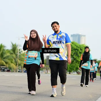 Runner Photo 8349051