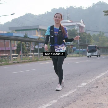Runner Photo 8349057