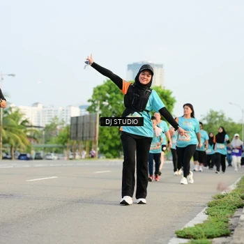 Runner Photo 8349067