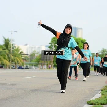 Runner Photo 8349068