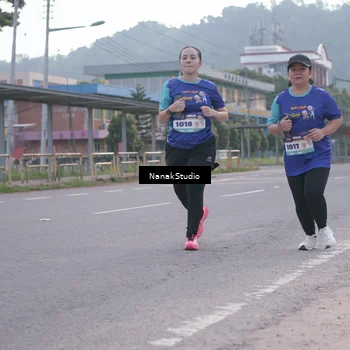 Runner Photo 8349094