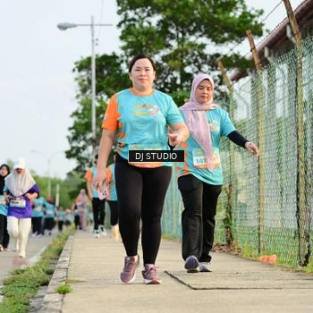 Runner Photo 8349098