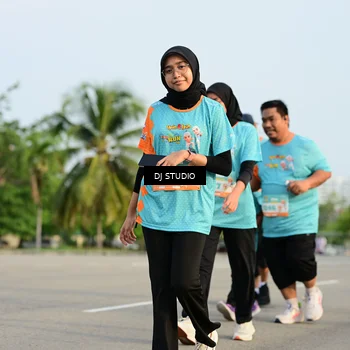 Runner Photo 8349140