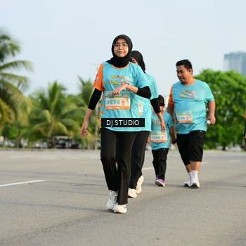 Runner Photo 8349142