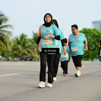 Runner Photo 8349143