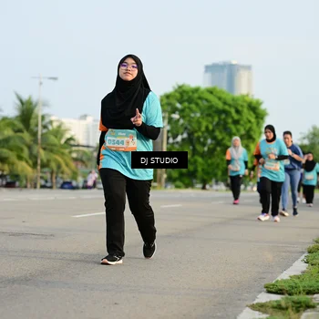 Runner Photo 8349154