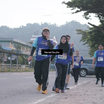 Runner Photo 8349159
