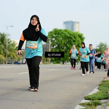 Runner Photo 8349163