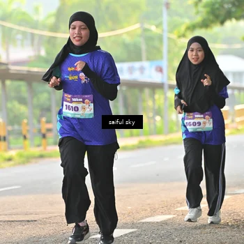 Runner Photo 8349176