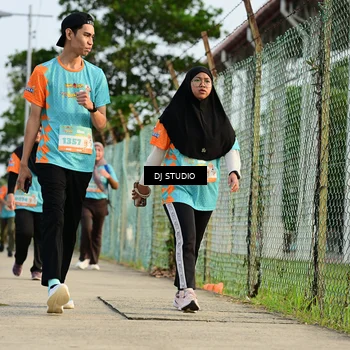 Runner Photo 8349181