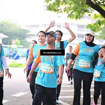 Runner Photo 8349182