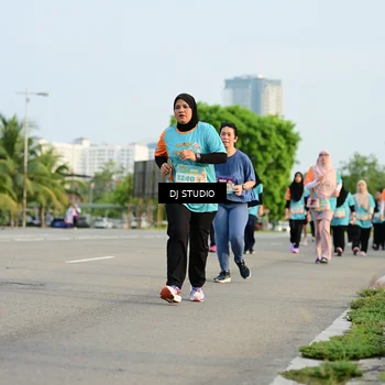 Runner Photo 8349193