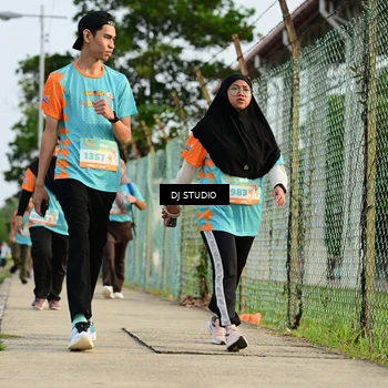 Runner Photo 8349196