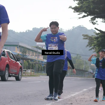 Runner Photo 8349203