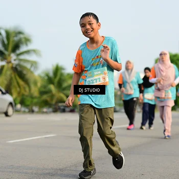 Runner Photo 8349204