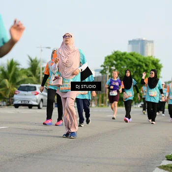 Runner Photo 8349212