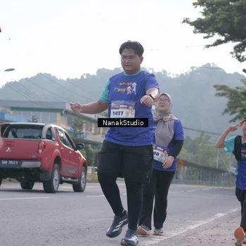 Runner Photo 8349217