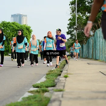 Runner Photo 8349231