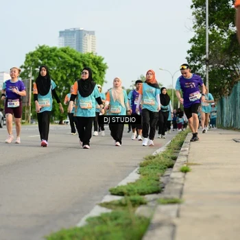 Runner Photo 8349238