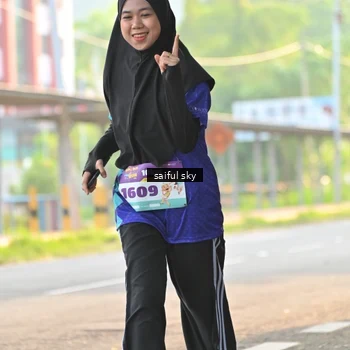 Runner Photo 8349245