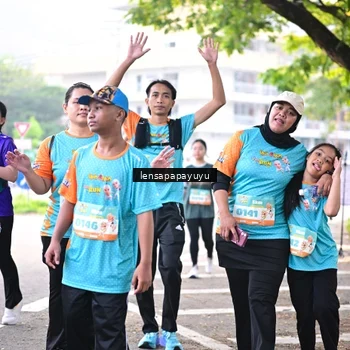 Runner Photo 8349251