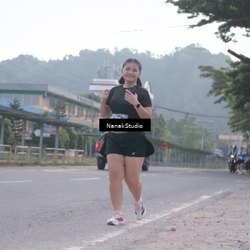 Runner Photo 8349254