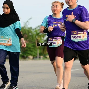 Runner Photo 8349256