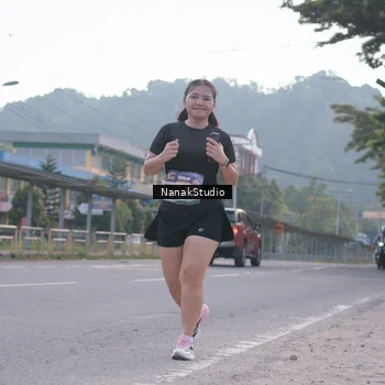 Runner Photo 8349262