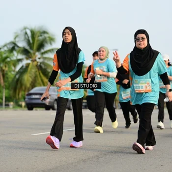 Runner Photo 8349263