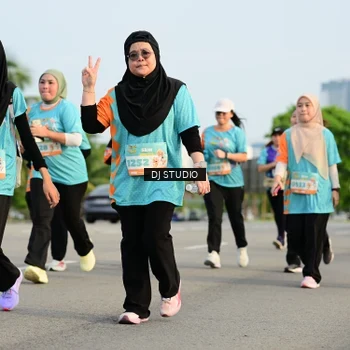 Runner Photo 8349273
