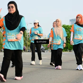 Runner Photo 8349282