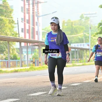 Runner Photo 8349289