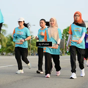 Runner Photo 8349296