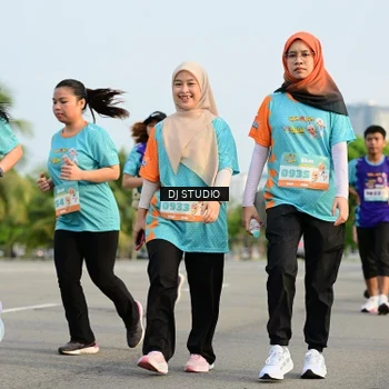 Runner Photo 8349308