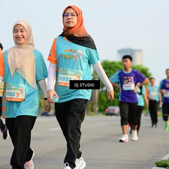 Runner Photo 8349316