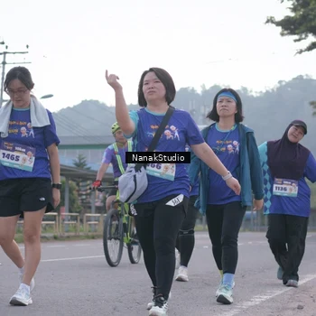 Runner Photo 8349352