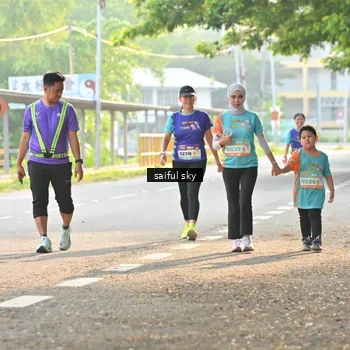 Runner Photo 8349354