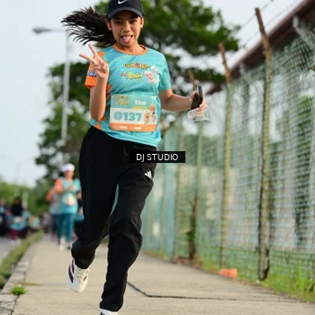Runner Photo 8349356